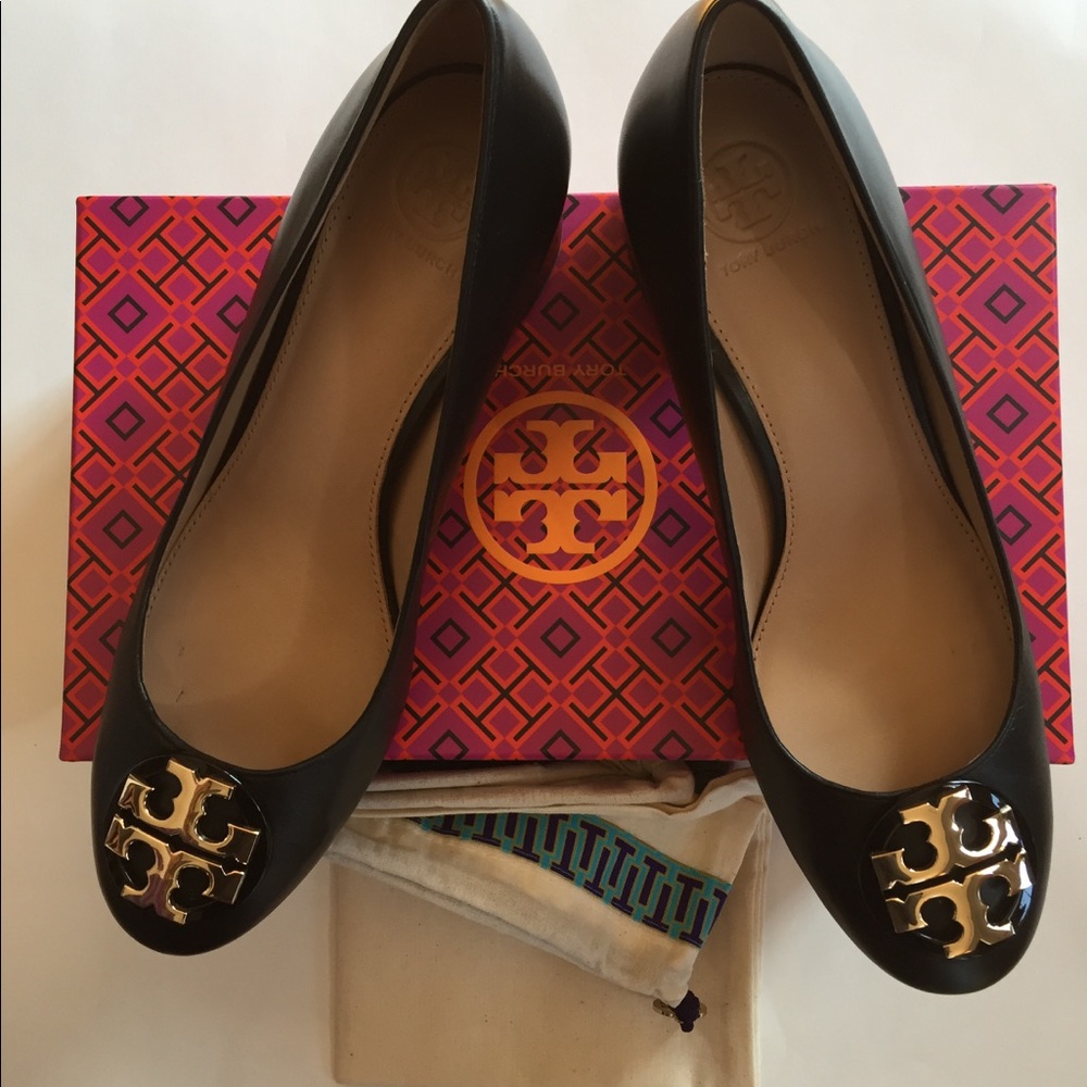NEW W/ box TORY BURCH JANEY 50mm black pump 2"  9m - Picture 5 of 7